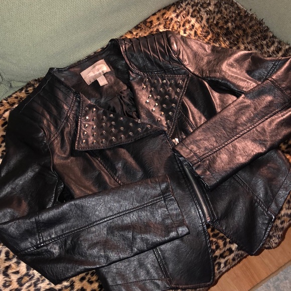 Leather Jacket - Picture 2 of 5